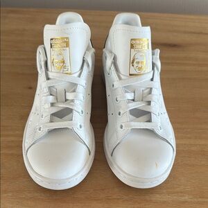 Adidas Stansmith White Sneakers Classic Minimalist Design